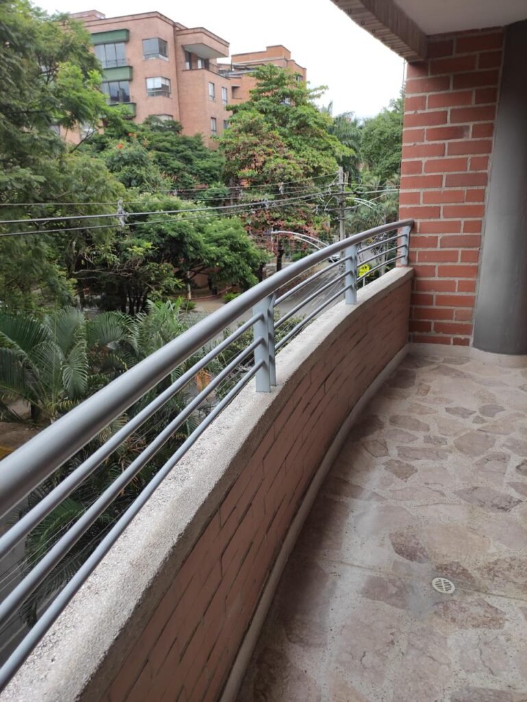 197506820260216103121