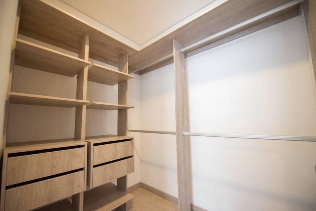 197506820260216111326