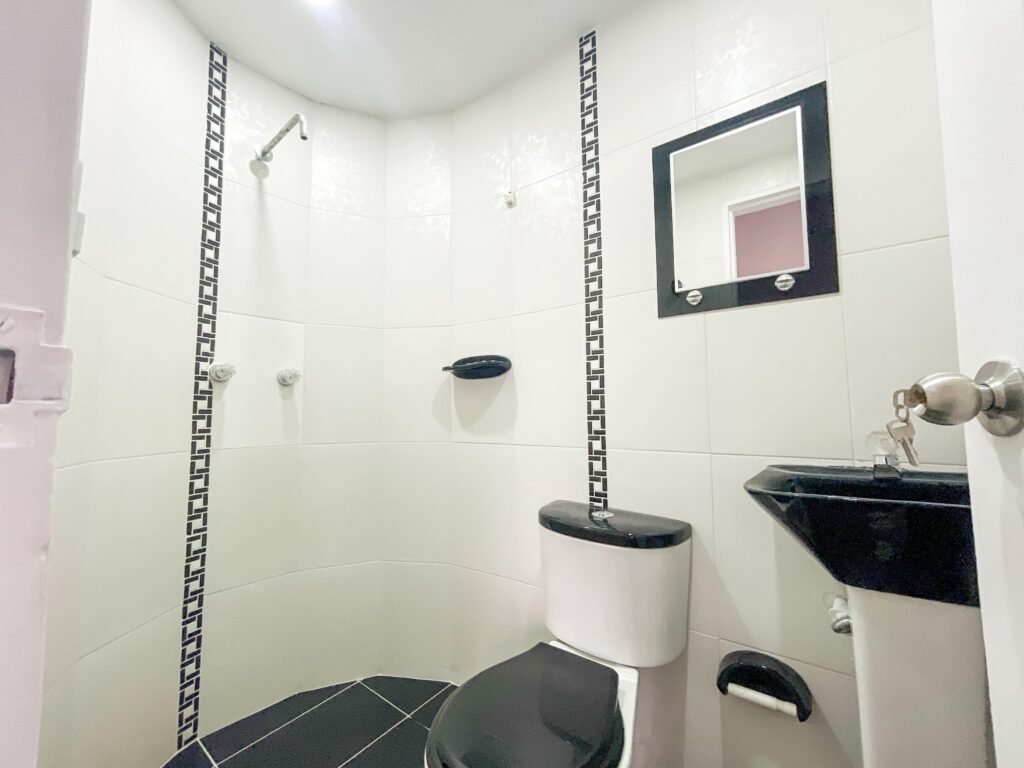 197506920260206102215