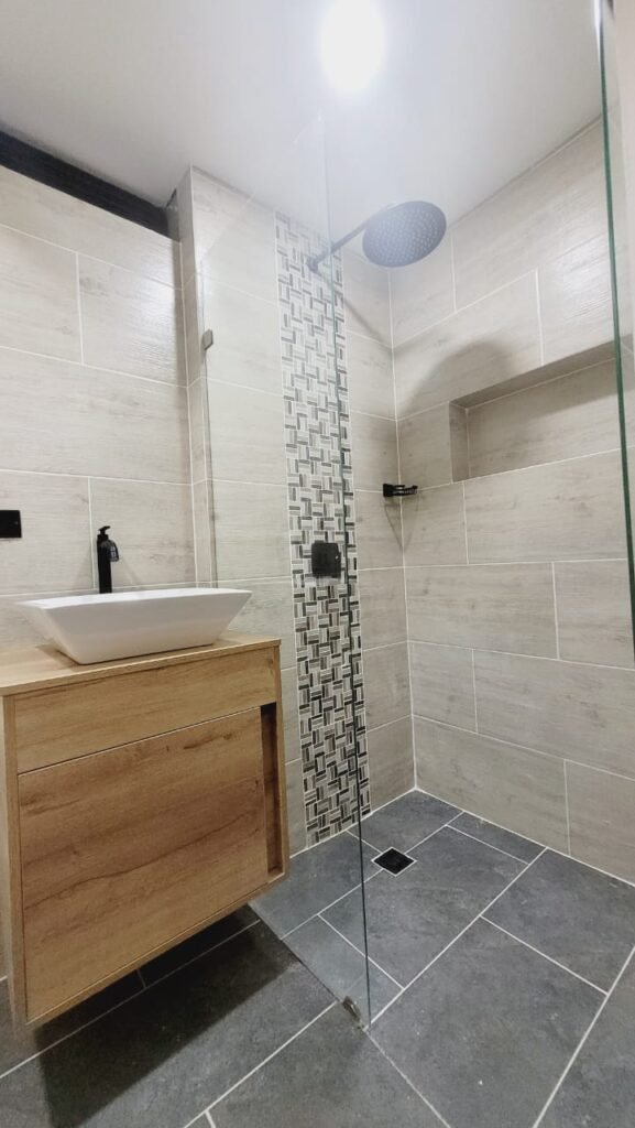 1975061020260228100422