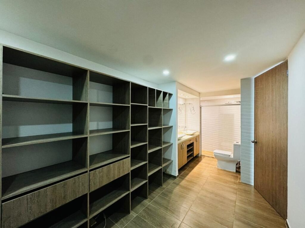 1975061020260318025424