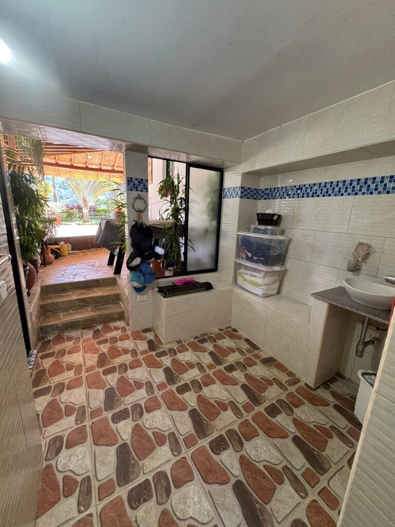 1975061120260310114008