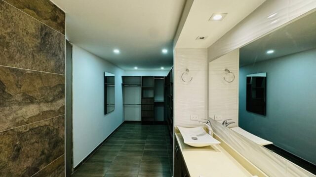 1975061120260318025426