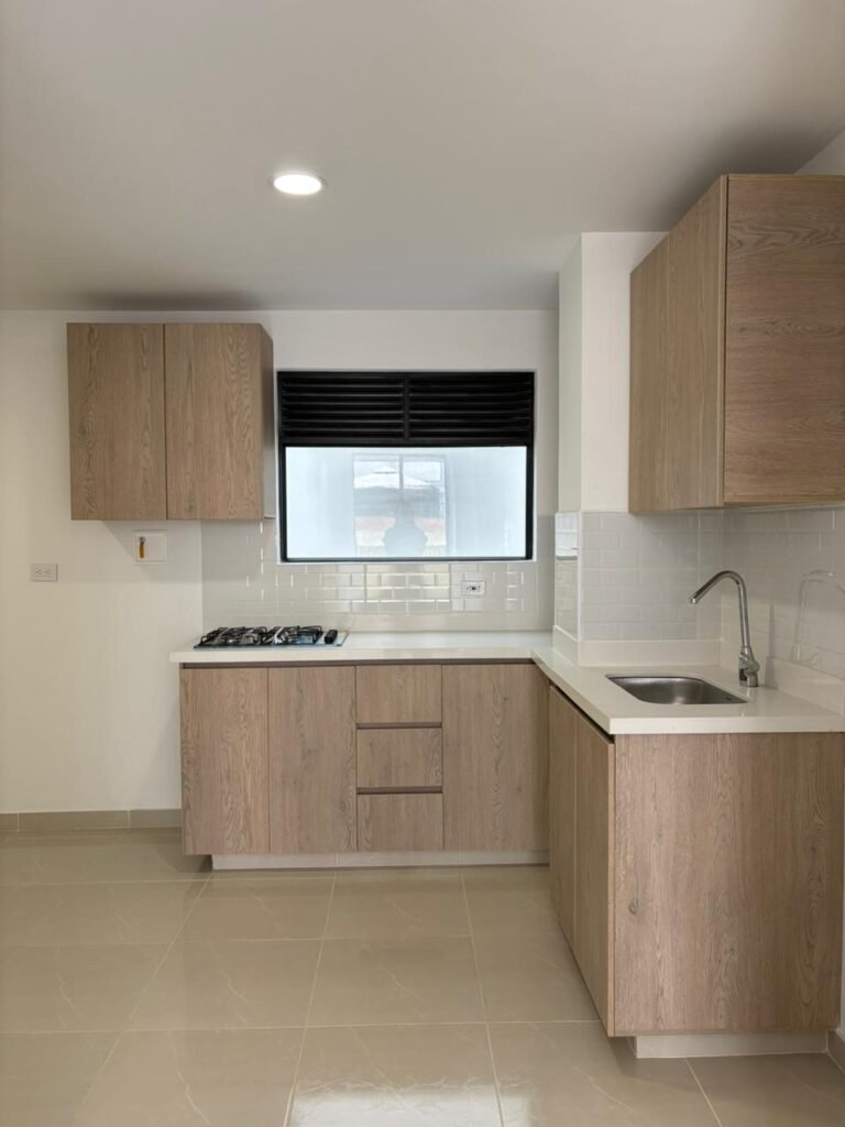 1975061120260324025333