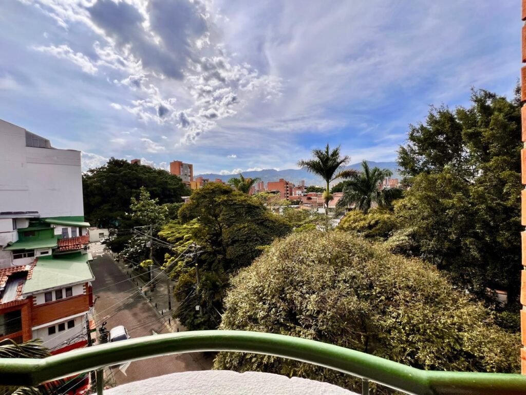 197506120260228091222