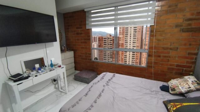 197506120260305030040