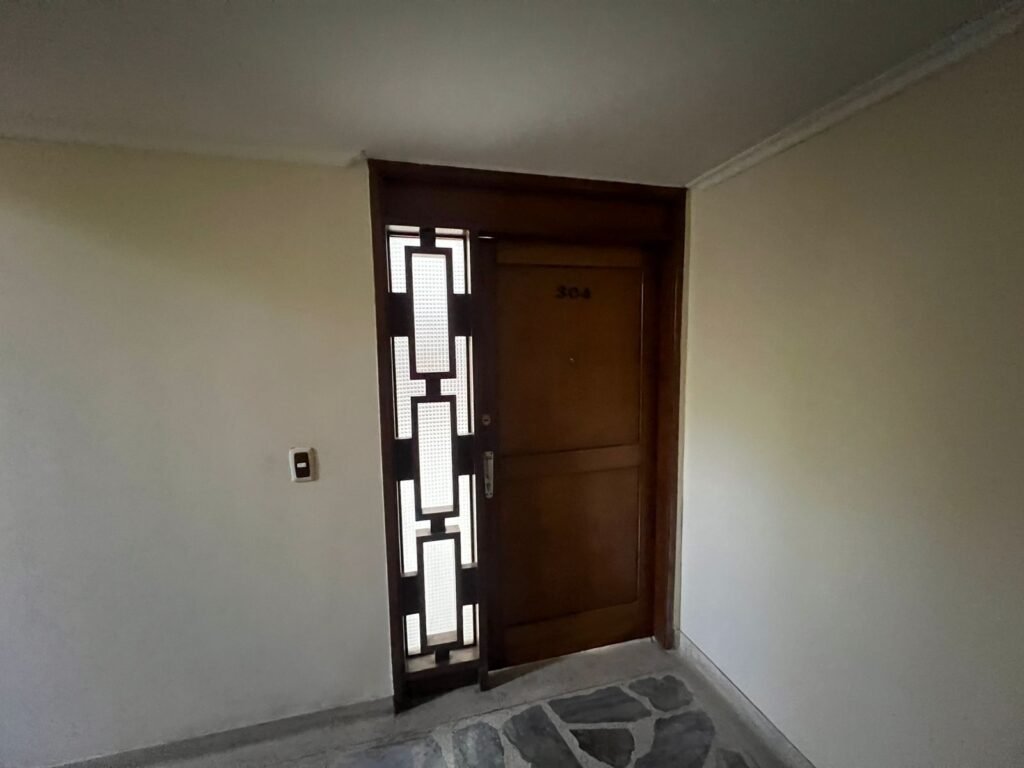 197506120260309013537