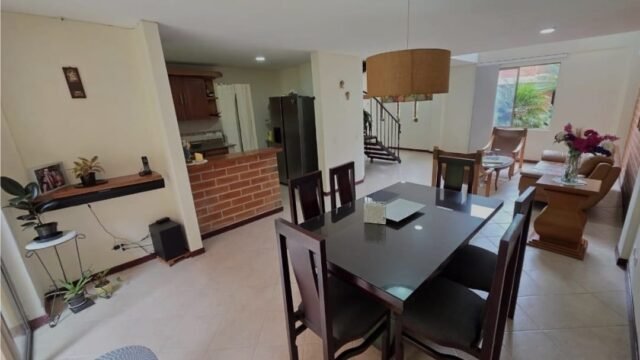 197506120260310121850