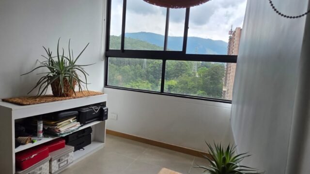 197506120260316035045