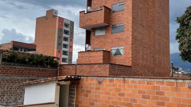 197506120260327032255