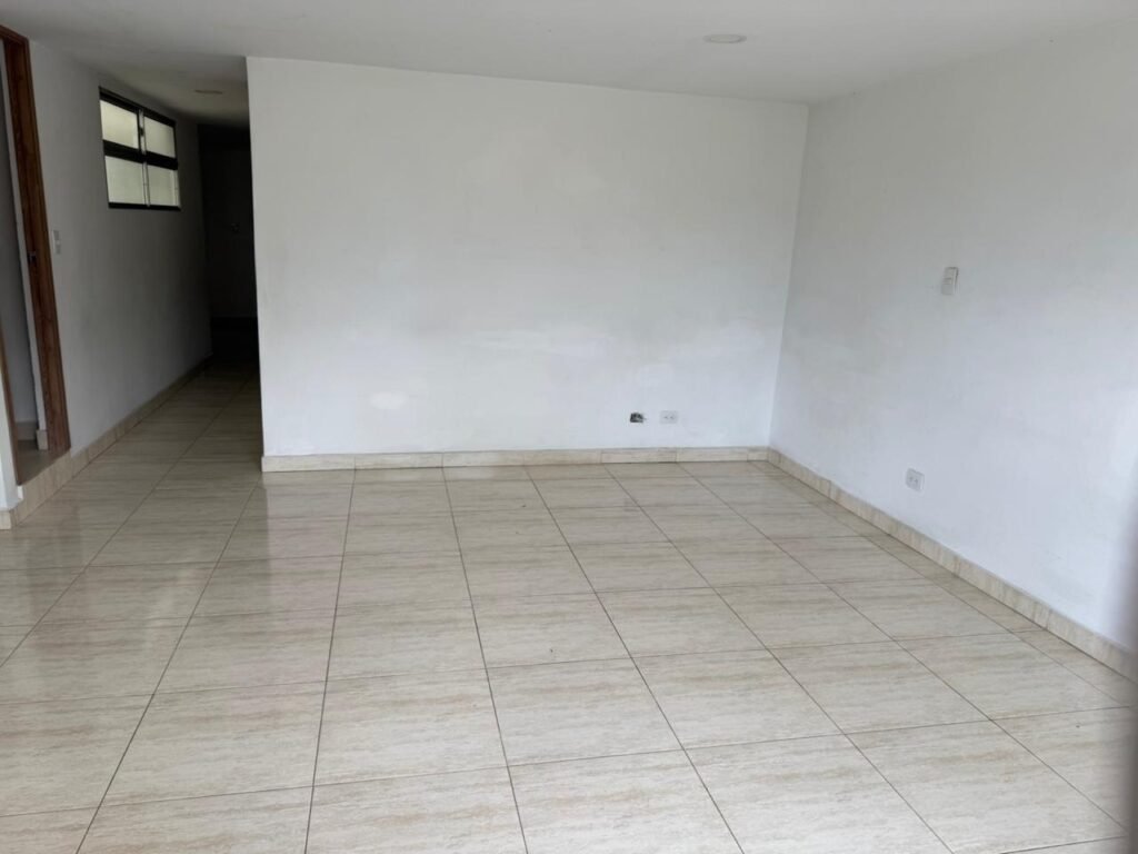 197506120260330014133