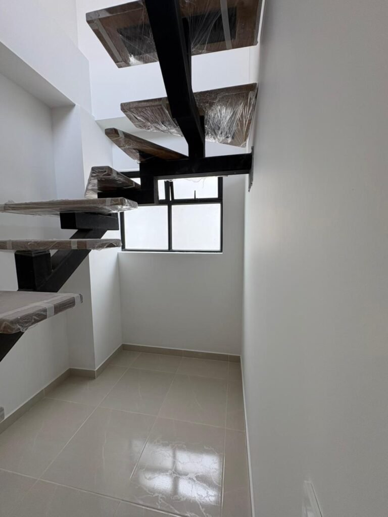 1975061320260324031256