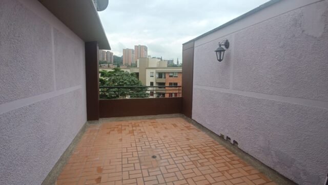 1975061520260305044414