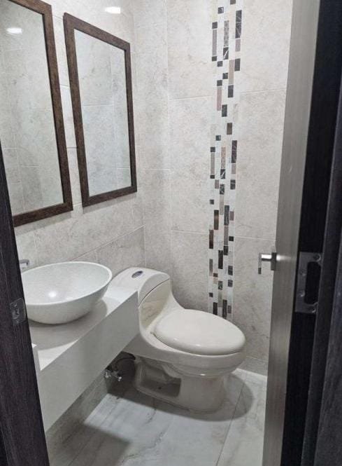 1975061720260330020416