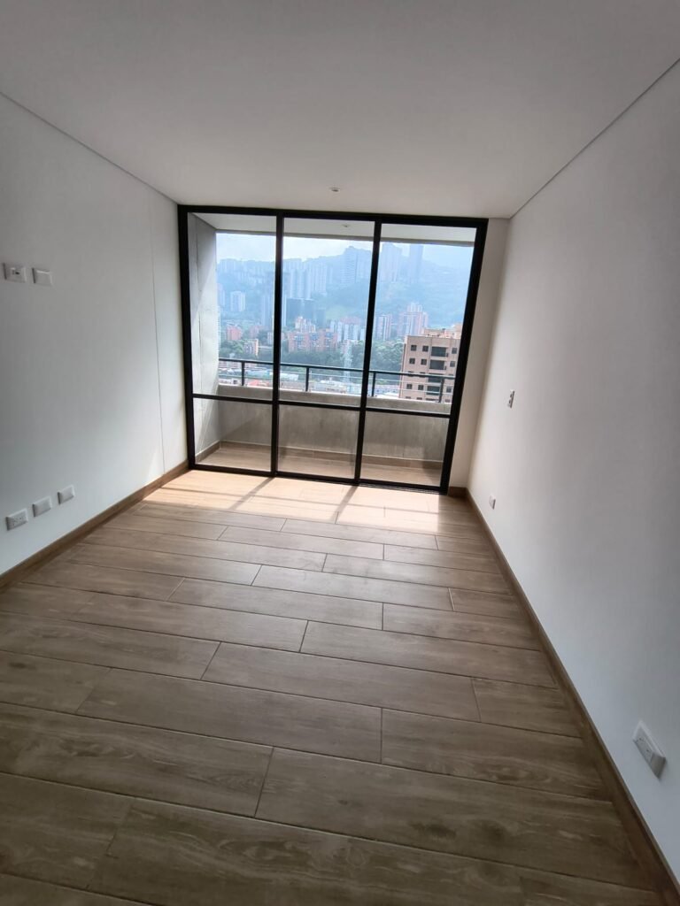 1975061820260312014438