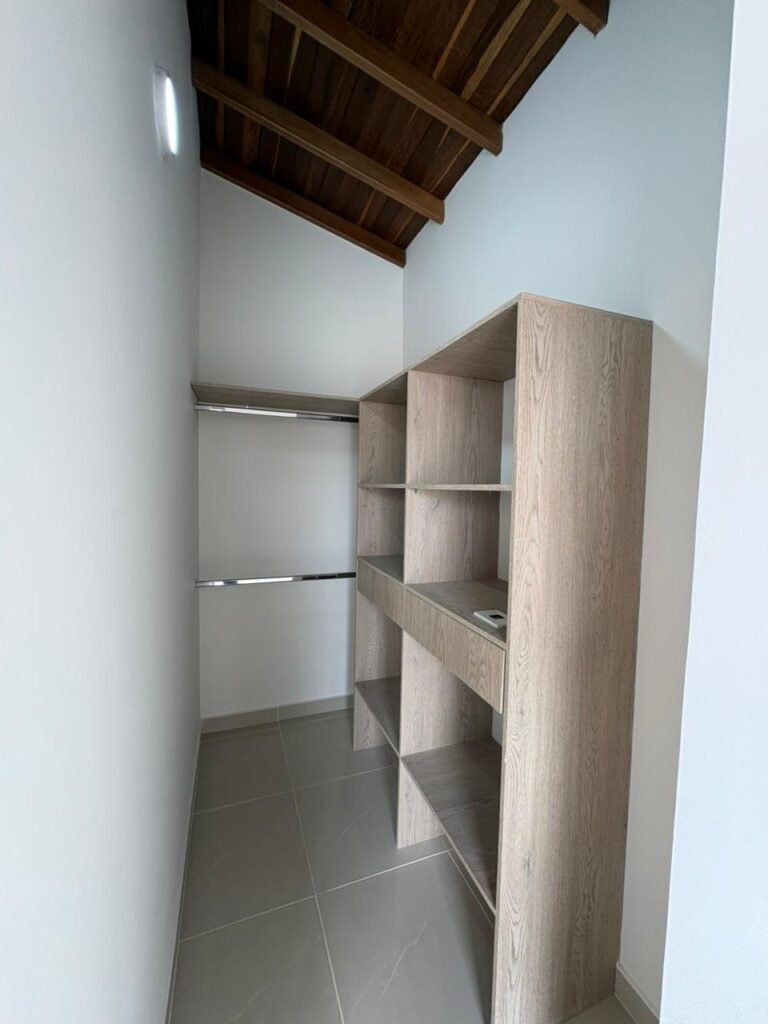 1975061820260324031302