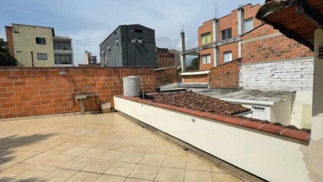 1975061820260327032308