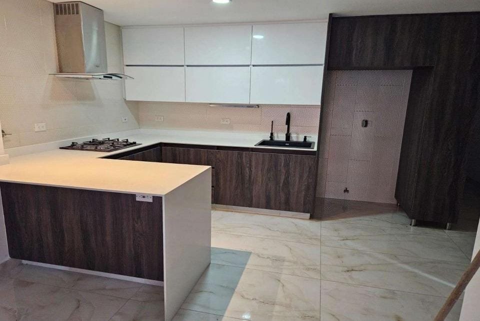 1975061920260330020417