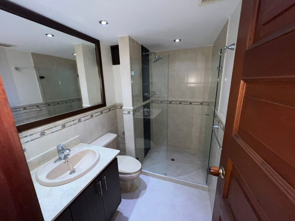 1975061920260331045120