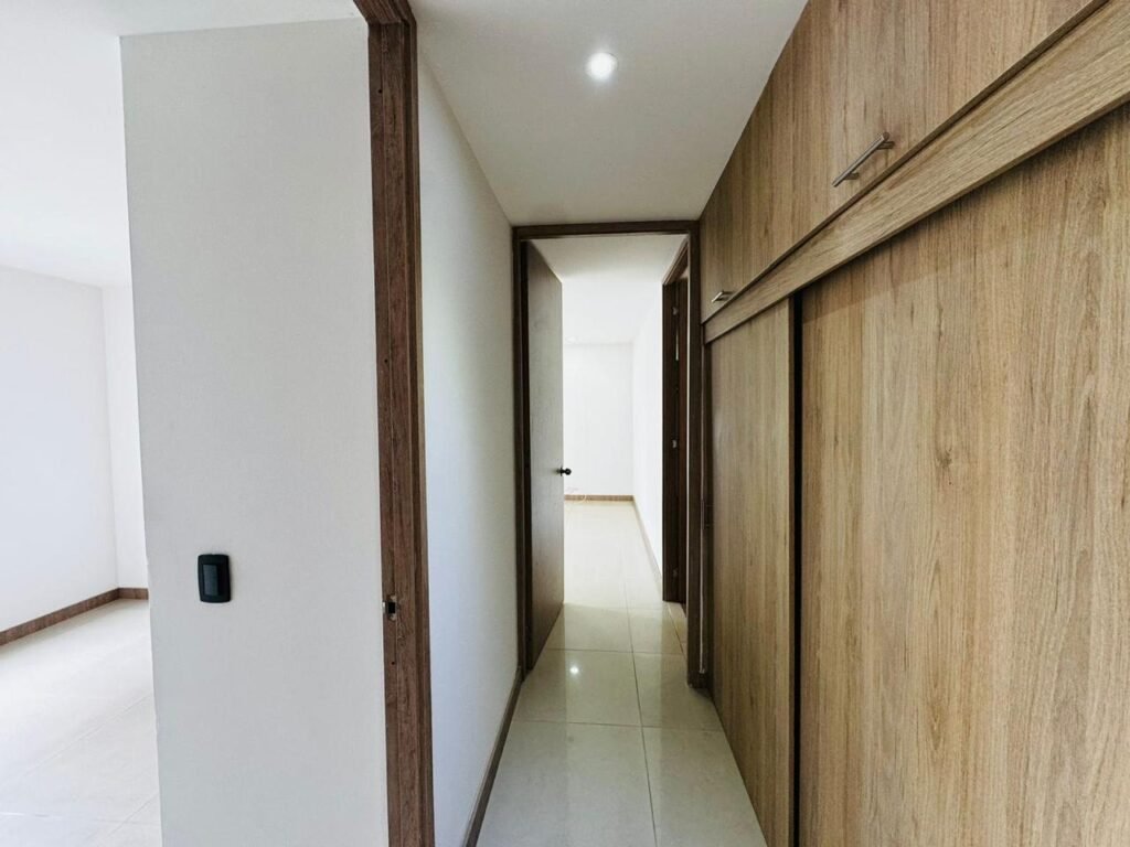 1975062020260318025446