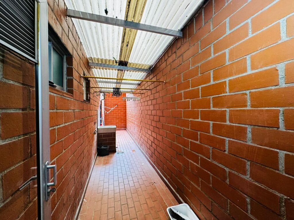 1975062120260318025448