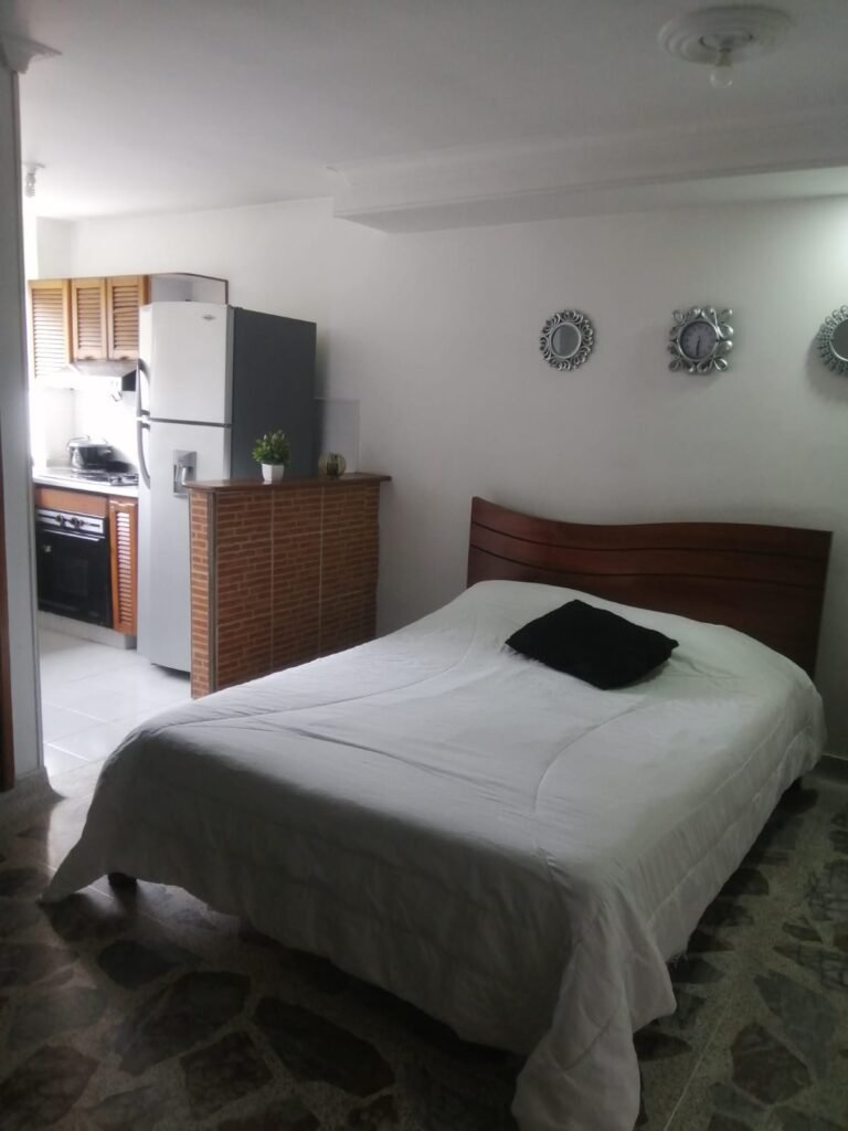 197506220260306082211