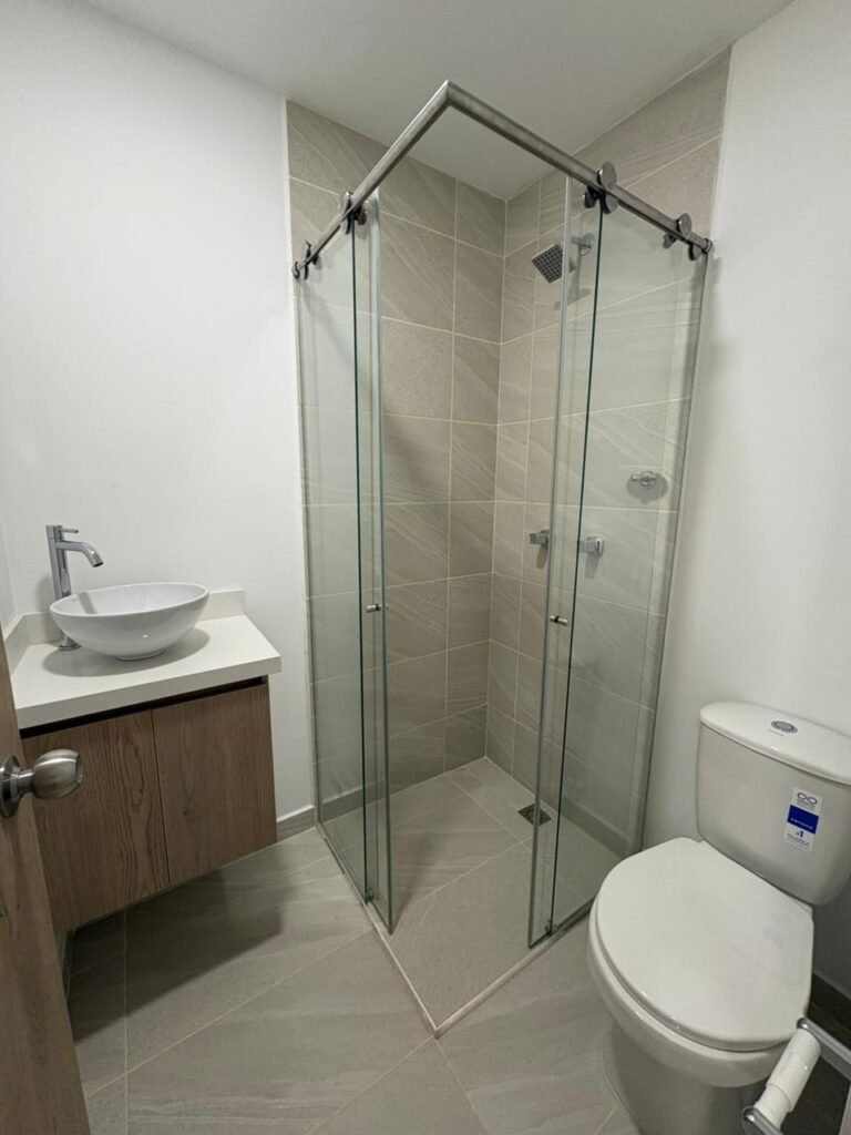 197506220260324025327