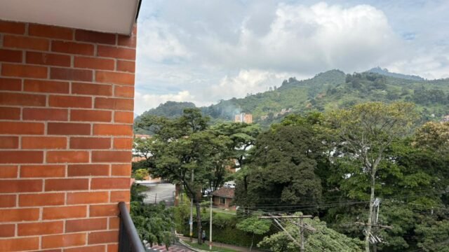 197506220260324031249