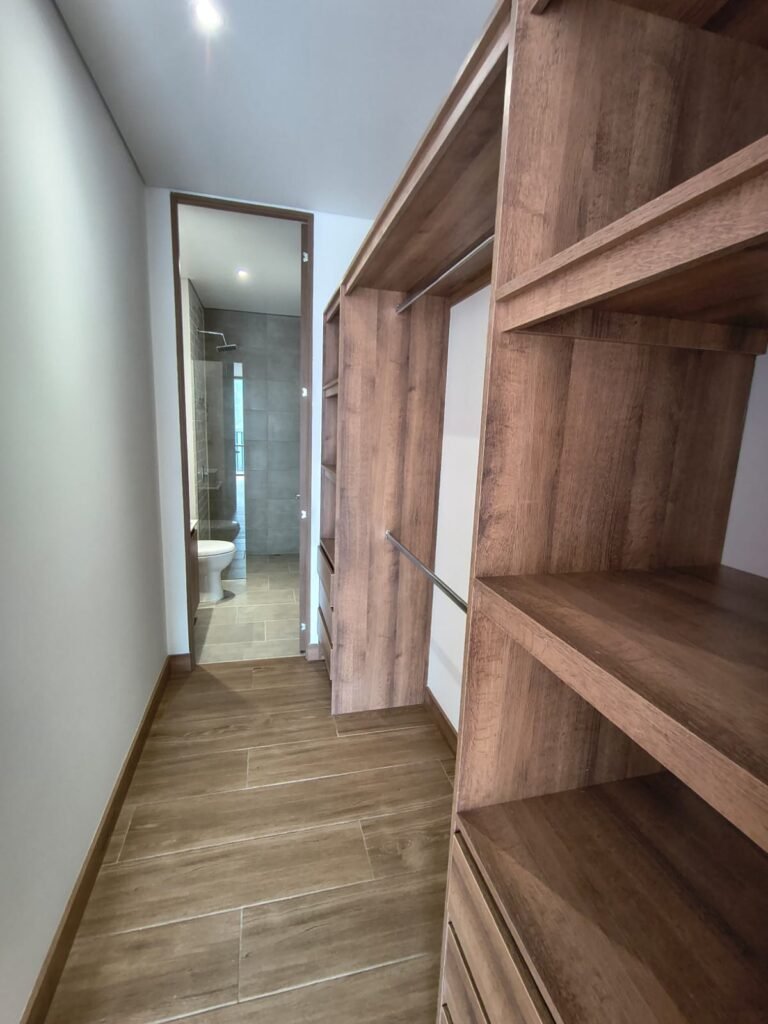 1975062520260312014443