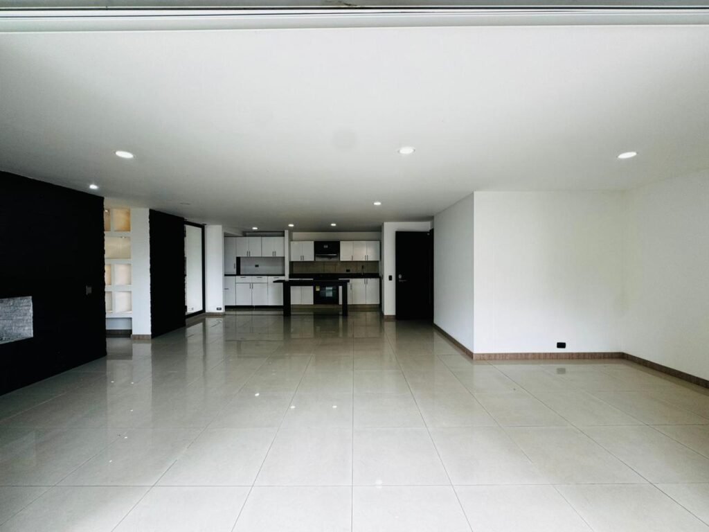 1975062520260318025456