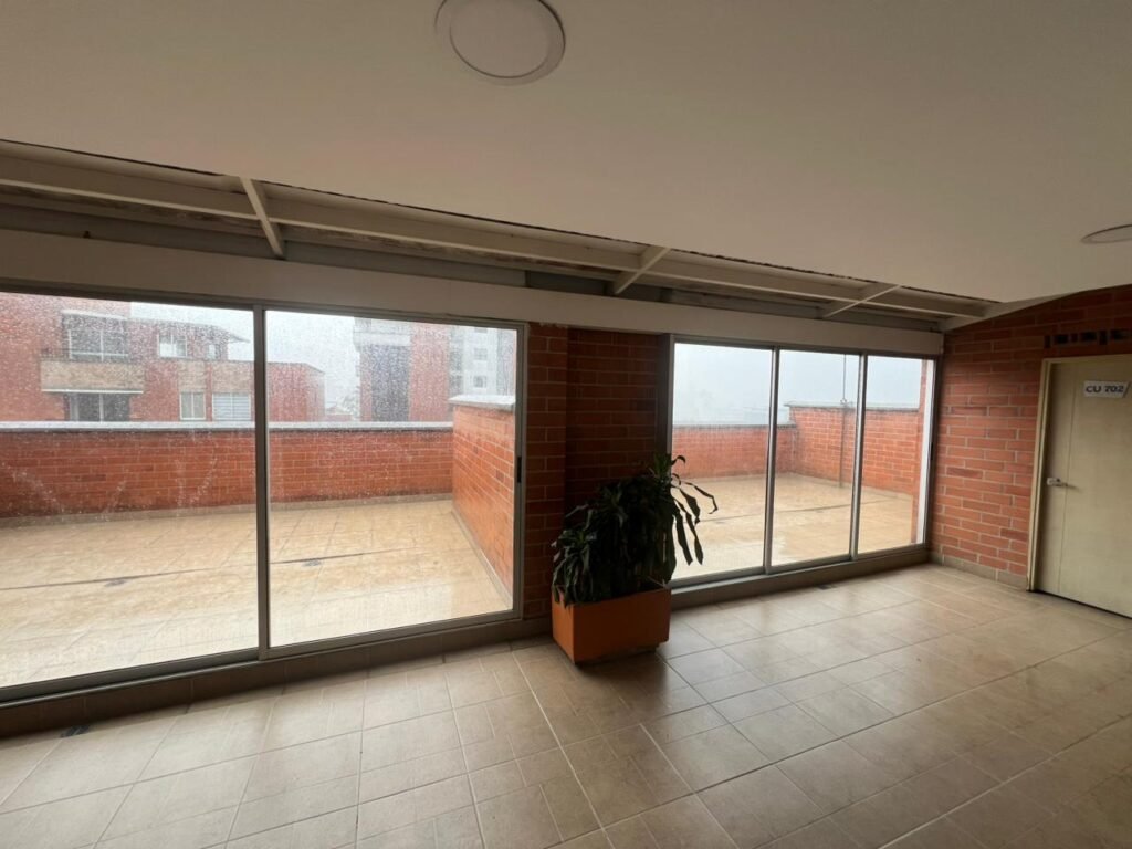 1975062720260306084033