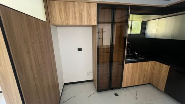 1975062720260309013600