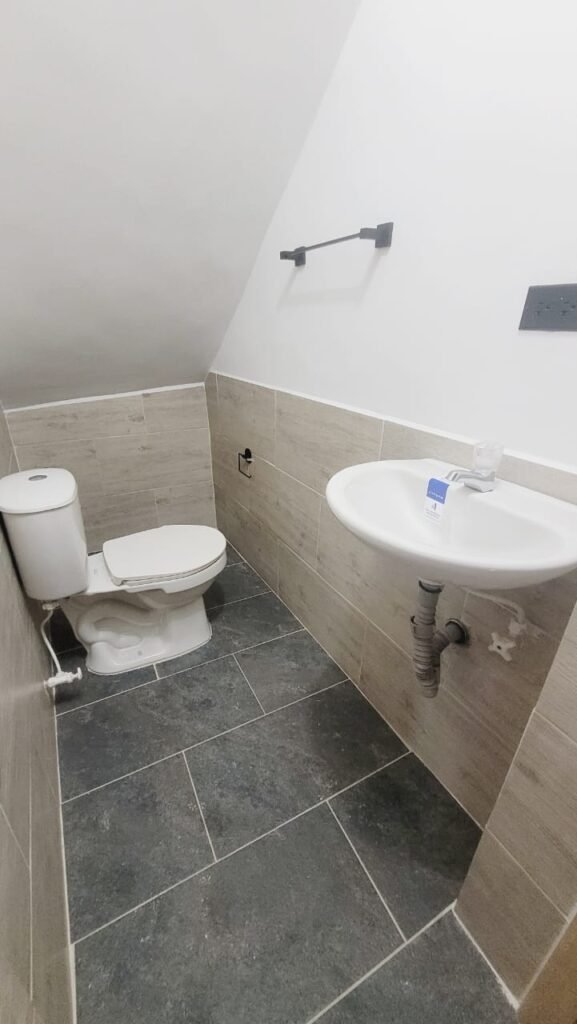 197506520260228100419