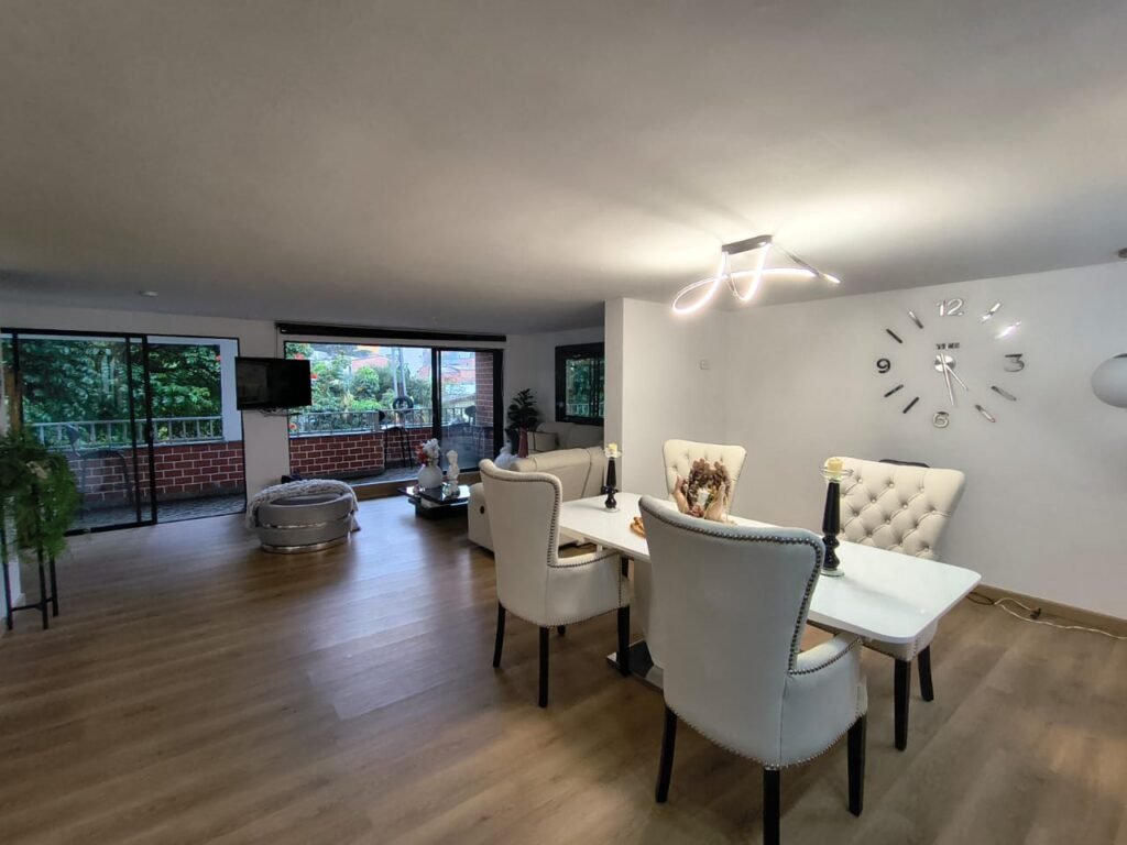 197506520260304120839