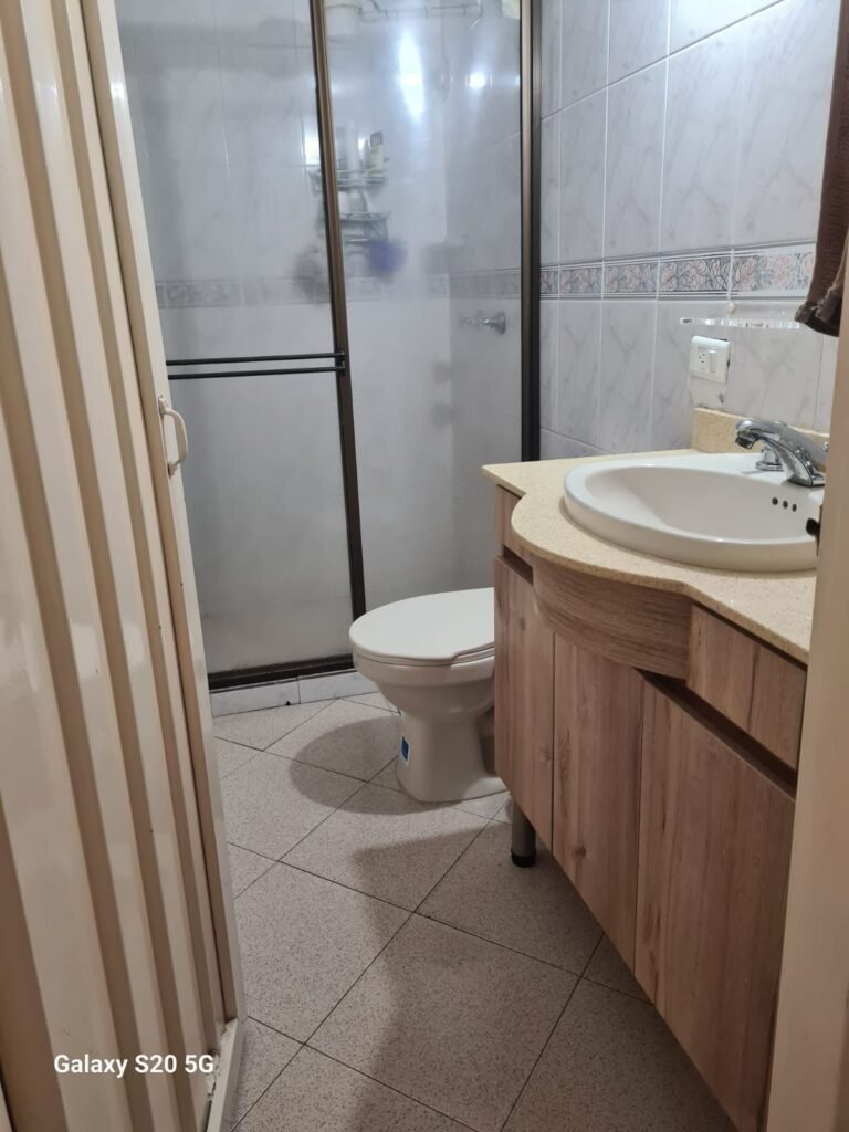 197506520260310022818