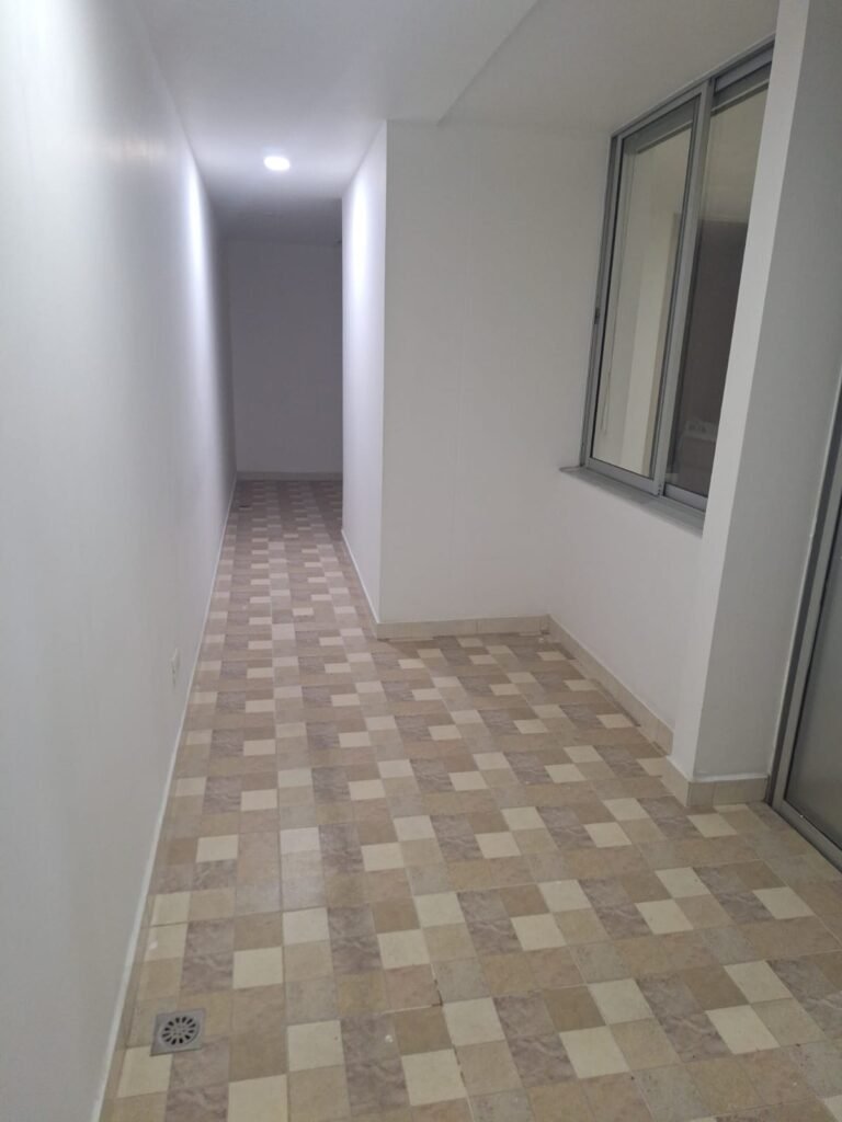 197506520260330025408