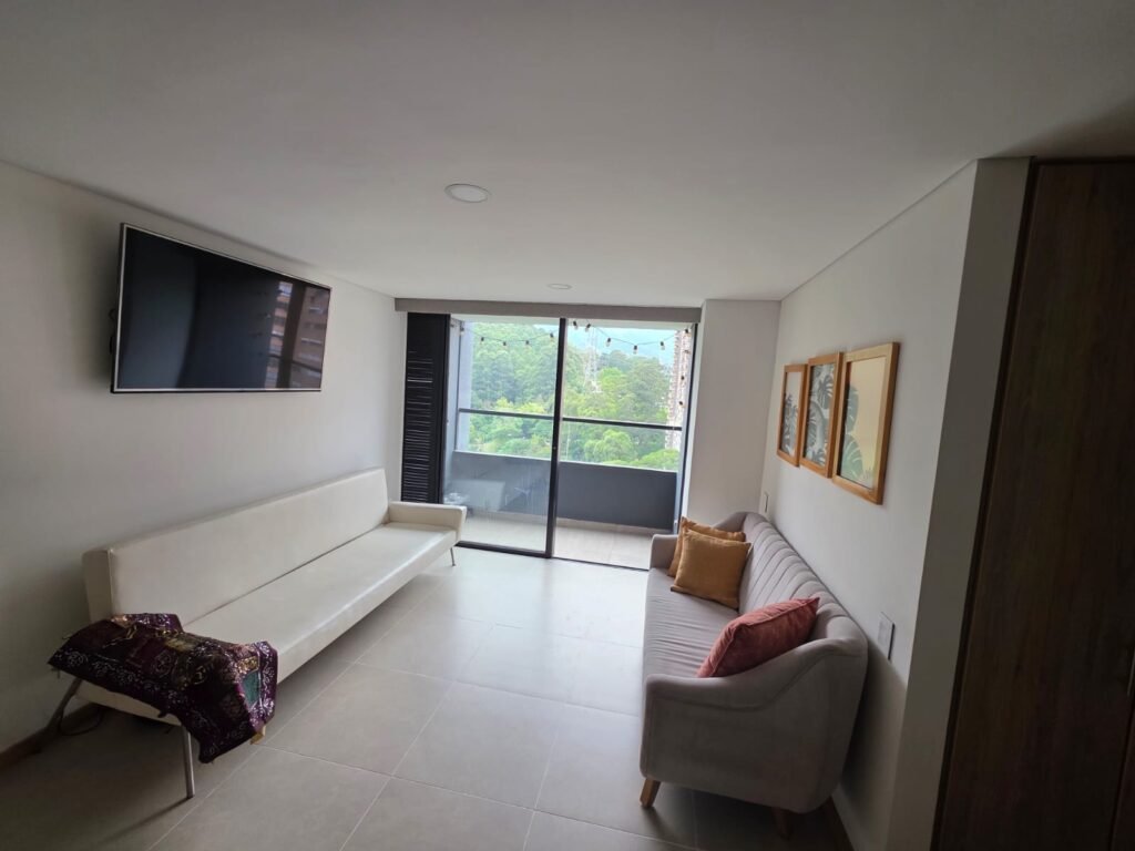 197506720260316035049