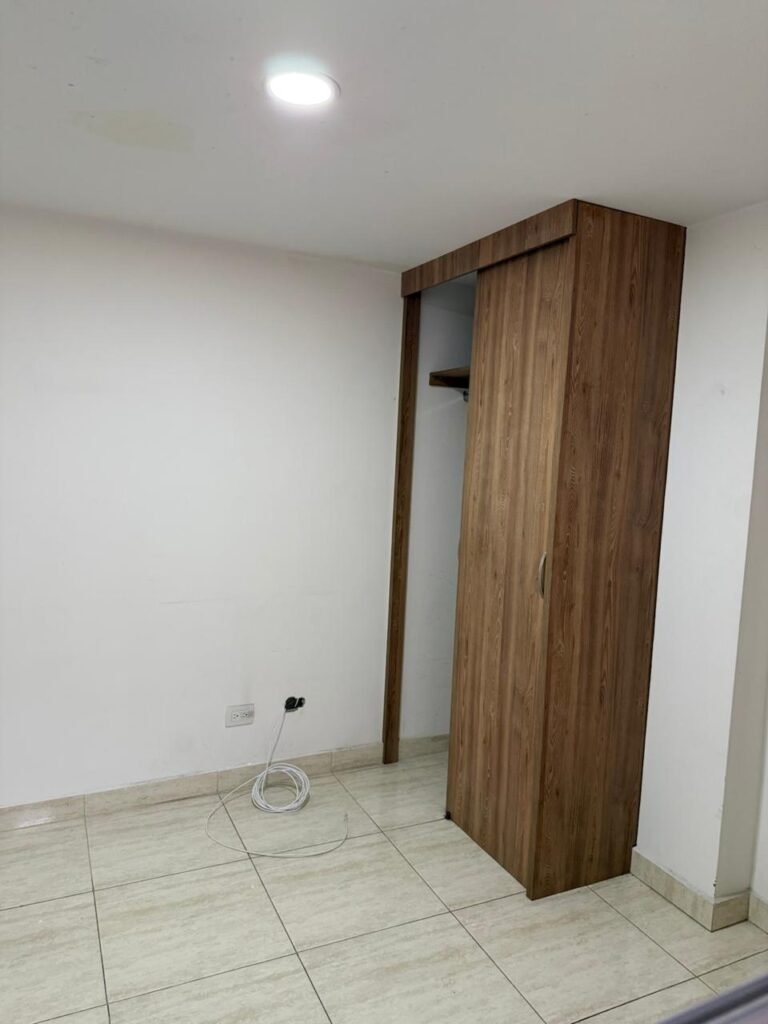 197506720260330014136