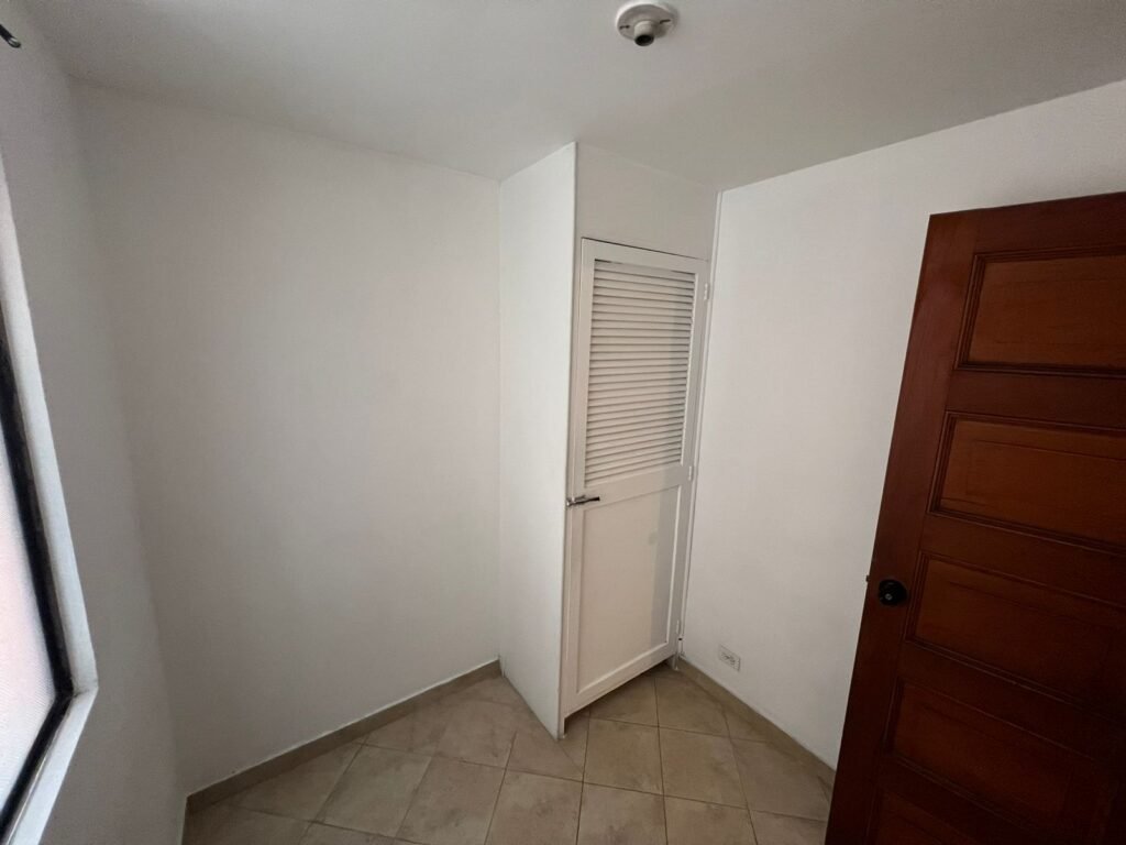 197506720260331045104