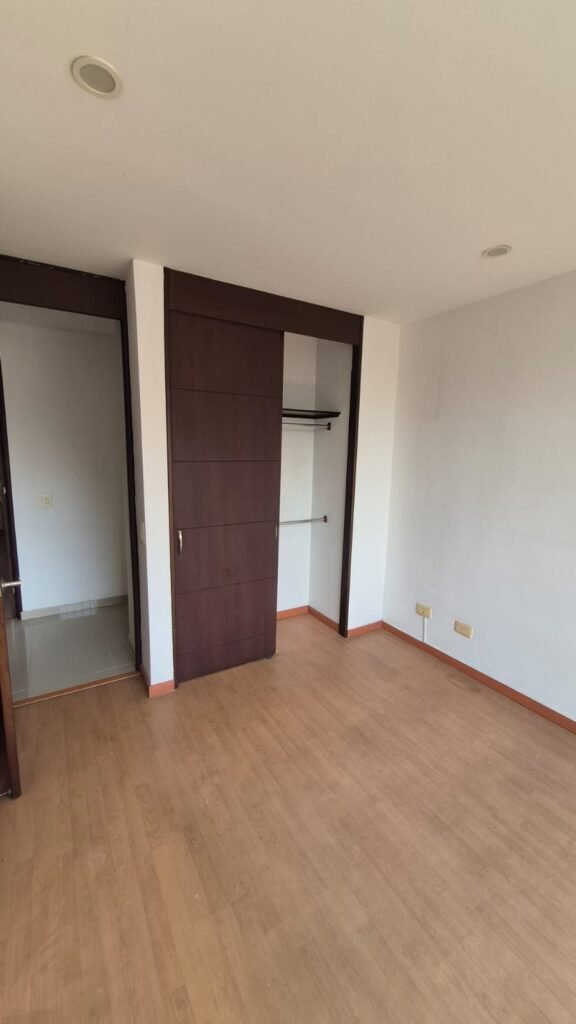 197506820260306033327