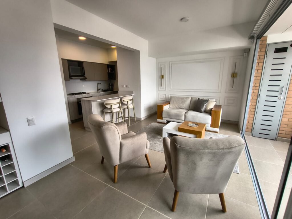 197506820260312012212