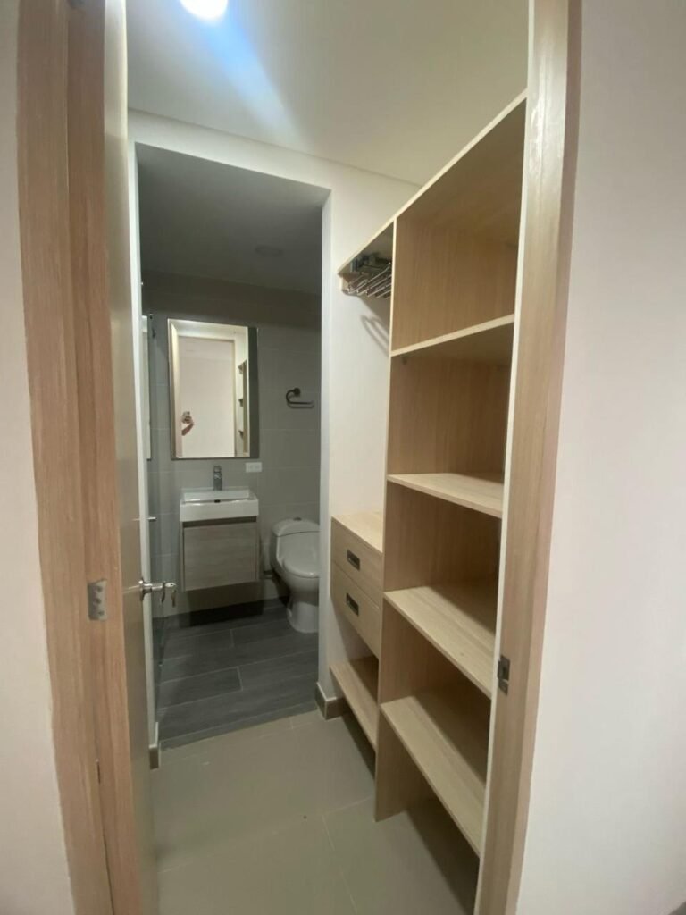 197506820260326031535