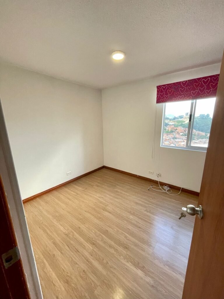 197506820260326112747