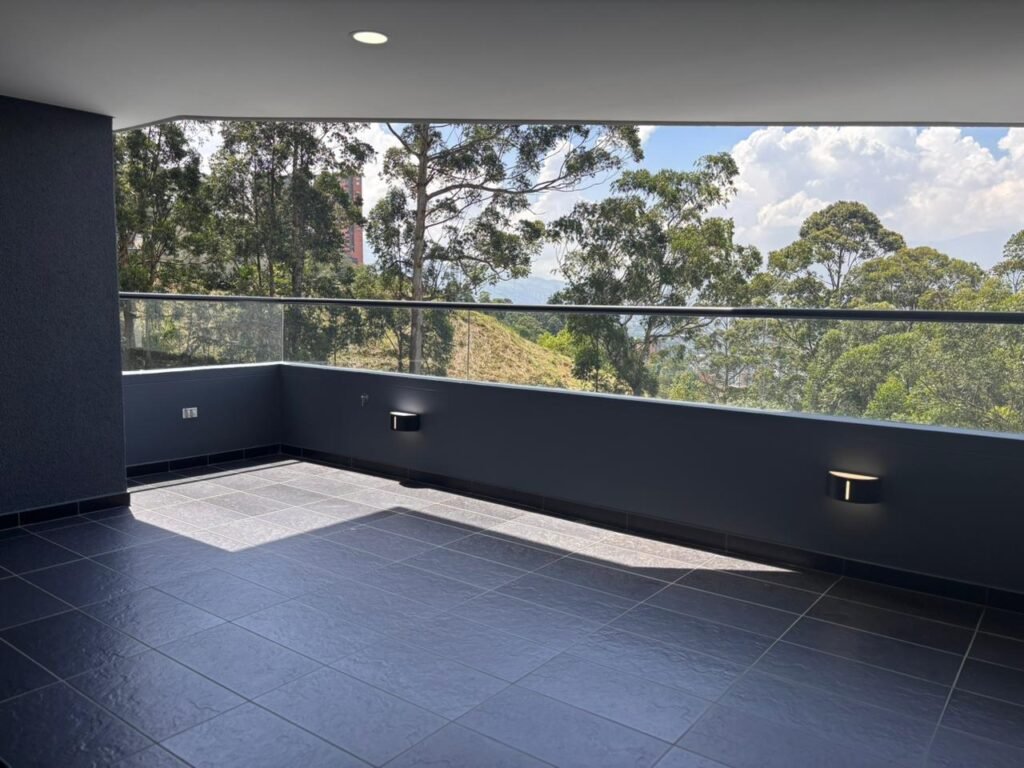 197506820260327043624