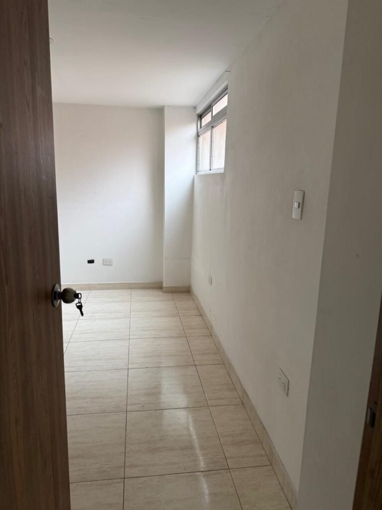 197506820260330014137