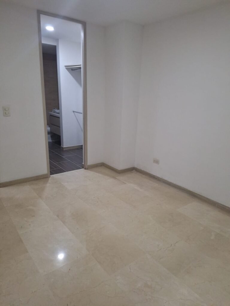 197506820260330025410