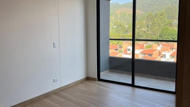 197506920260303105049