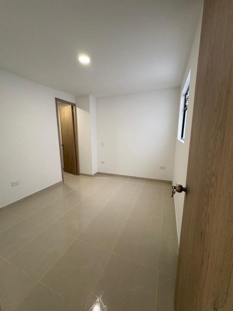 197506920260324024504