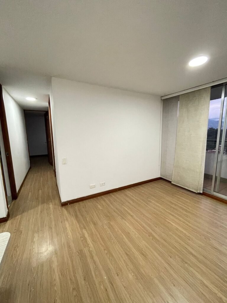 197506920260326112748