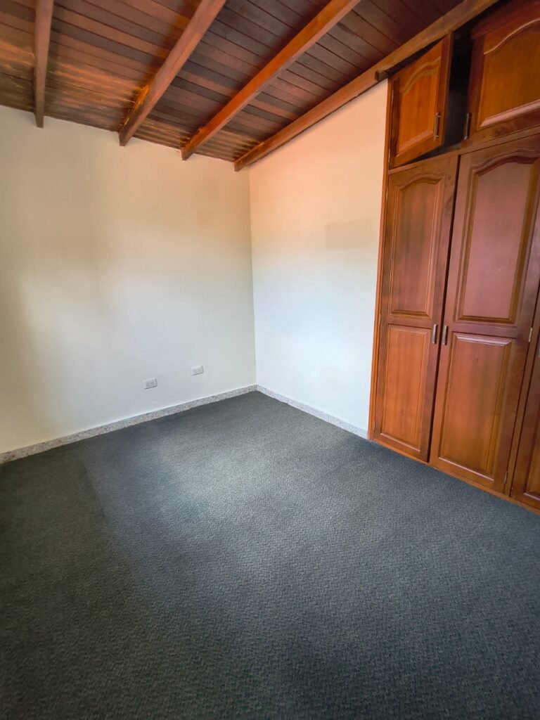 1975061120260411101558